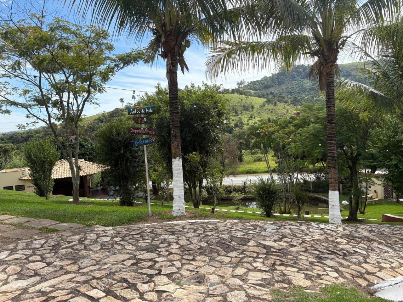 Pousada Duas Marias Lindóia Esterno foto