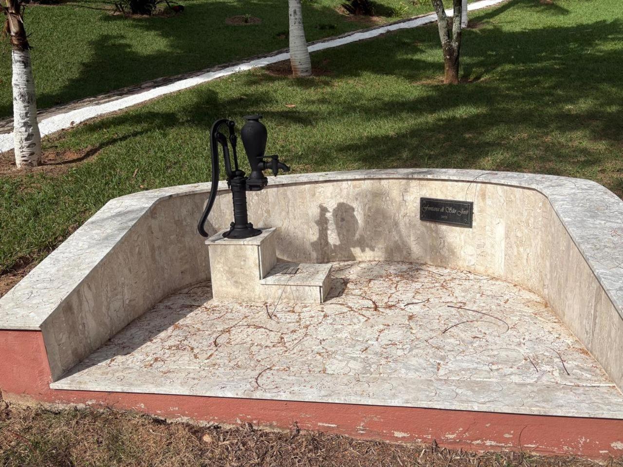Pousada Duas Marias Lindóia Esterno foto