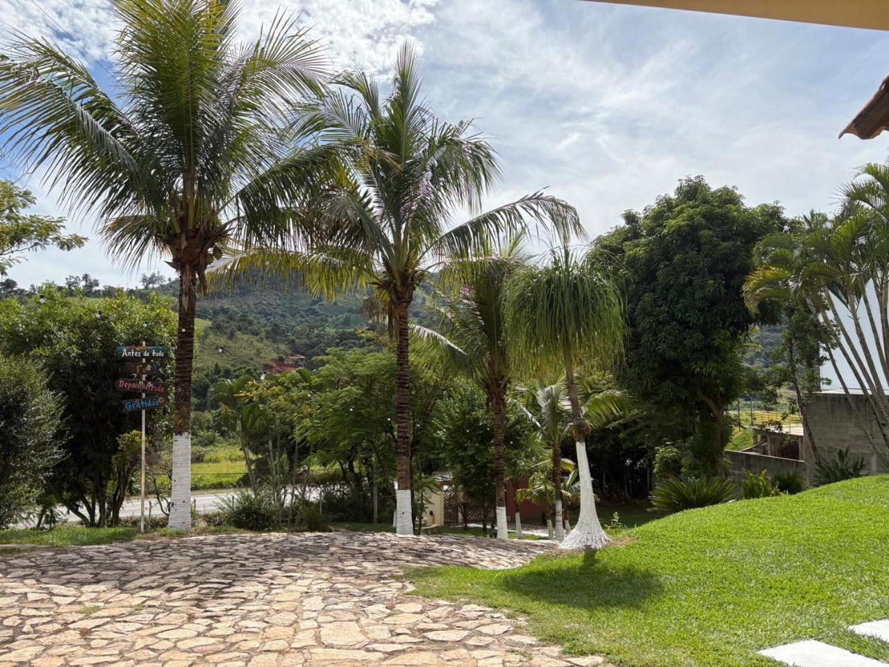 Pousada Duas Marias Lindóia Esterno foto